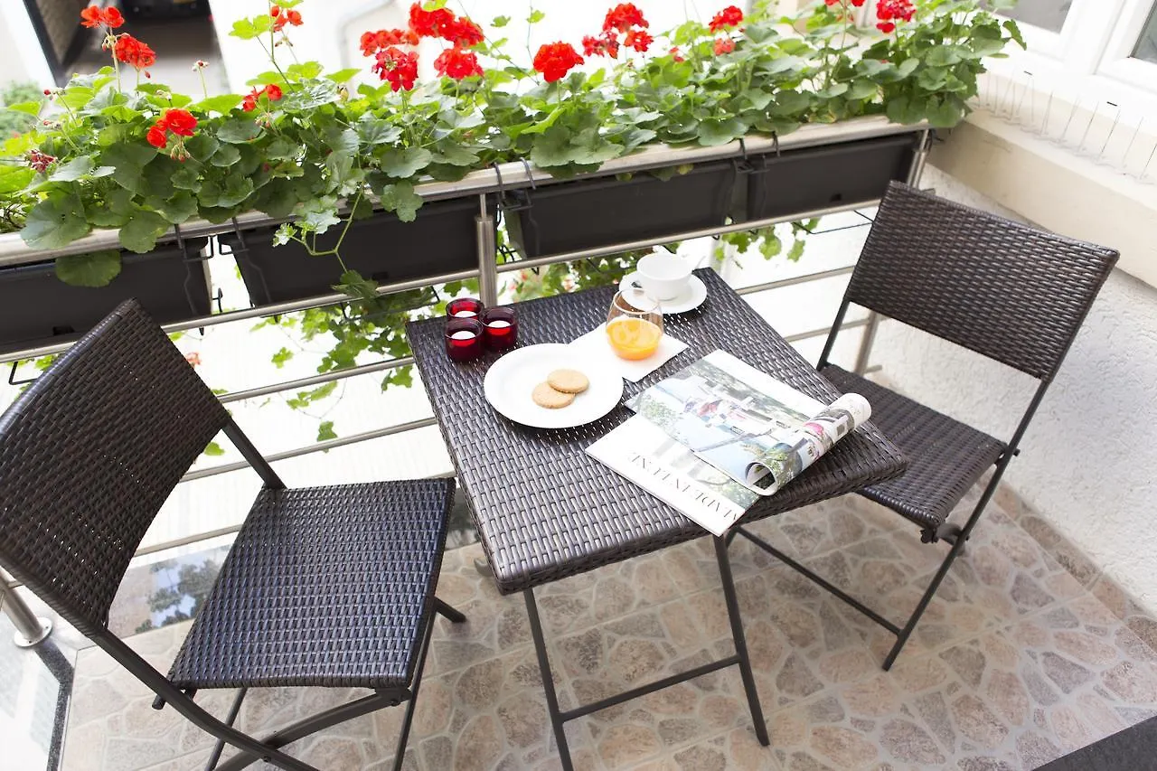 The Queen Luxury Apartments - Villa Cortina Luxembourg