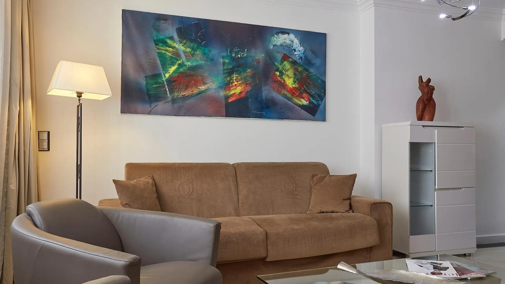 The Queen Luxury Apartments - Villa Cortina Luxembourg