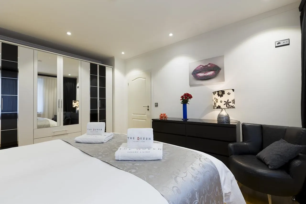 The Queen Luxury Apartments - Villa Cortina Luxembourg